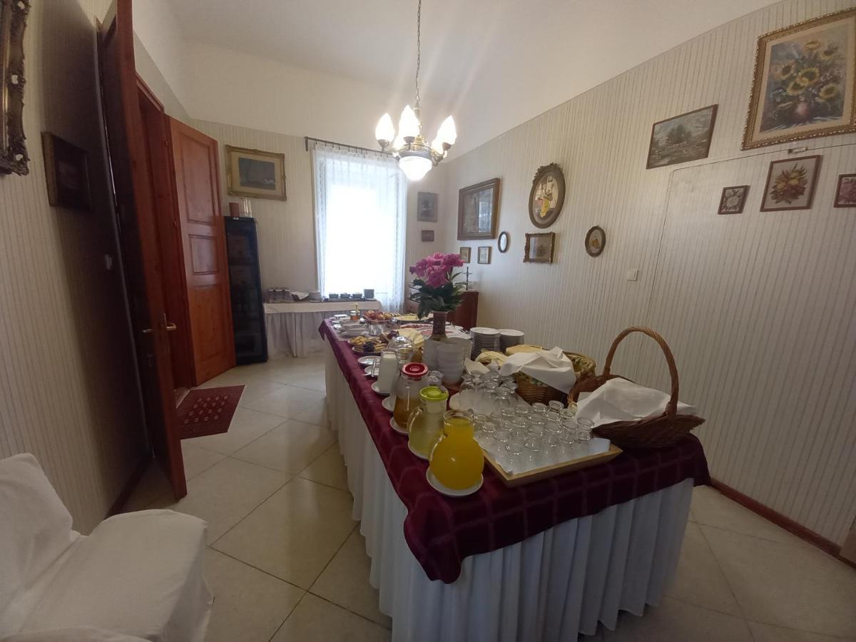 Fabianics Kastely Misefa B&B 외부 사진